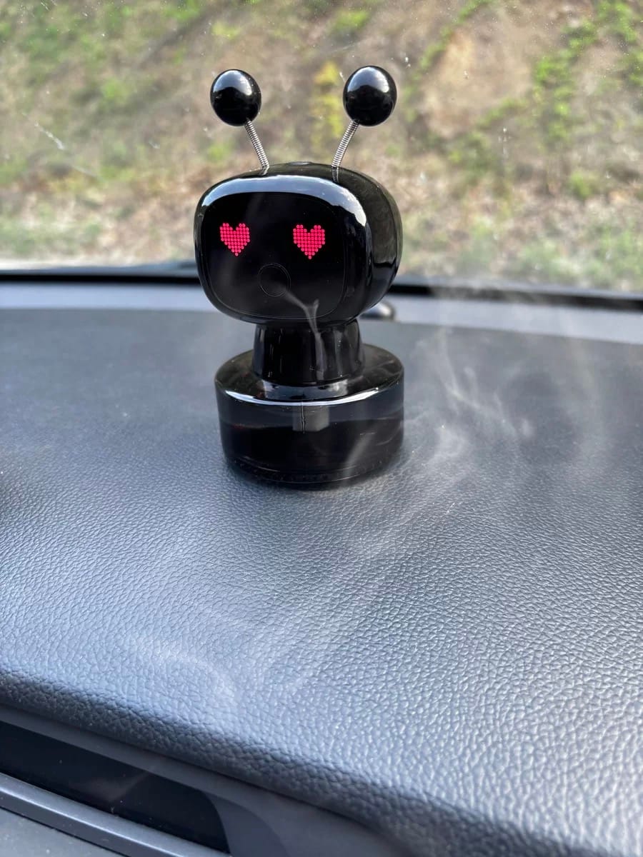 Smart Robot Car Aroma Diffuser